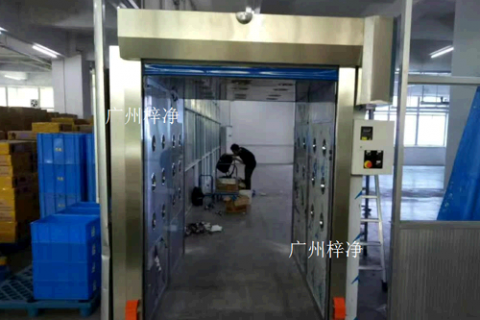 快速卷簾門(mén)貨淋室圖片